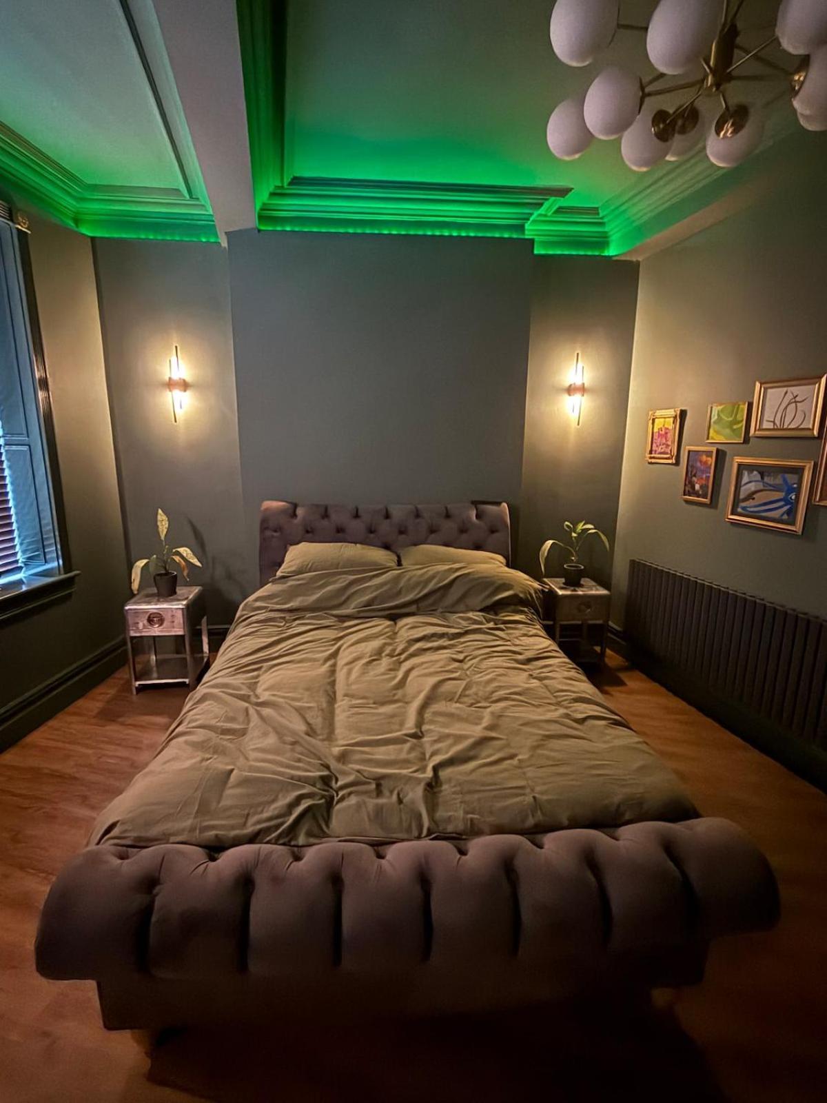 The Loft At One Luxury Penthouse Leilighet Wigan Eksteriør bilde